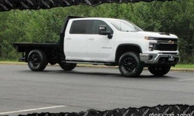 2024 Chevrolet Silverado HD LT