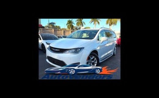 2019 Chrysler Pacifica Touring L Plus