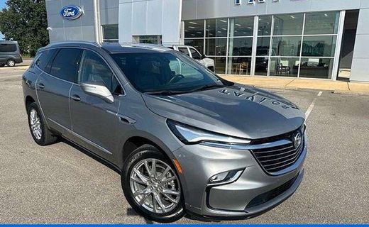 2023 Buick Enclave Premium