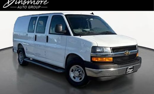 2025 Chevrolet Express 2500