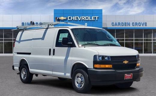 2026 Chevrolet Express 2500
