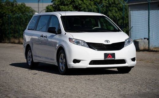 2014 Toyota Sienna L
