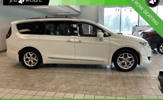 2018 Chrysler Pacifica Touring L Plus