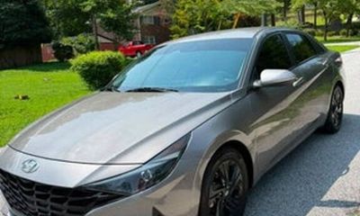 2021 Hyundai Elantra Blue