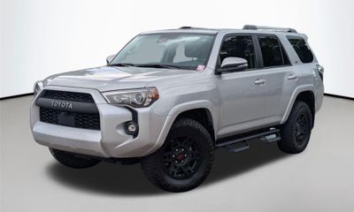 2024 Toyota 4RUNNER SR5 Prem