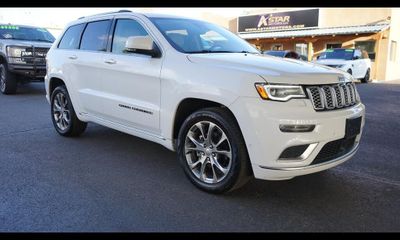 2020 Jeep Grand Cherokee Summit