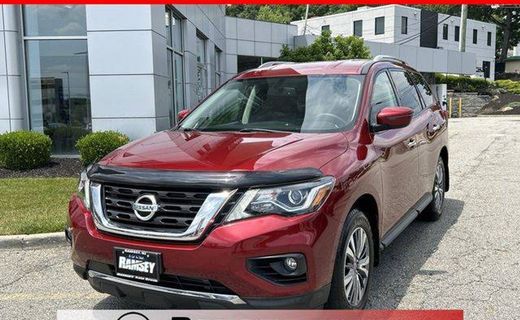 2019 Nissan Pathfinder SV