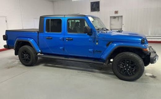 2022 Jeep Gladiator Sport