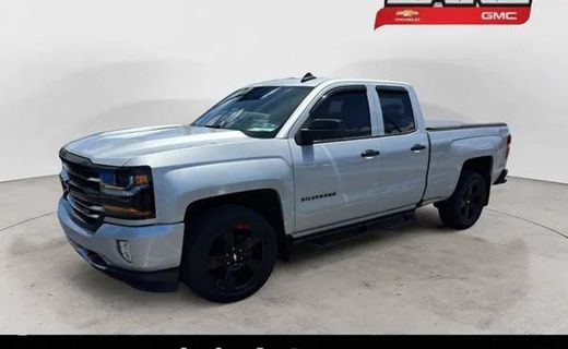 2017 Chevrolet Silverado LT