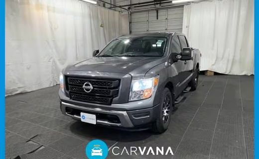 2022 Nissan Titan SV