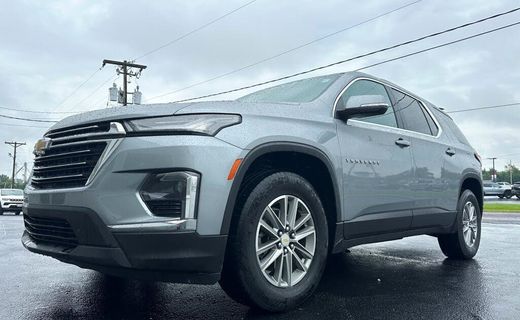 2023 Chevrolet Traverse LT