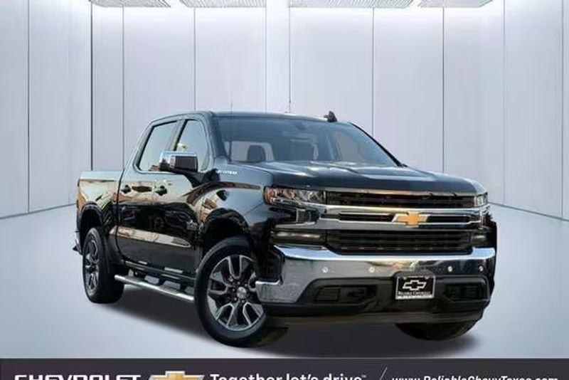 2021 Chevrolet Silverado — a typically priced live listing