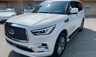2019 Infiniti QX80 Luxe