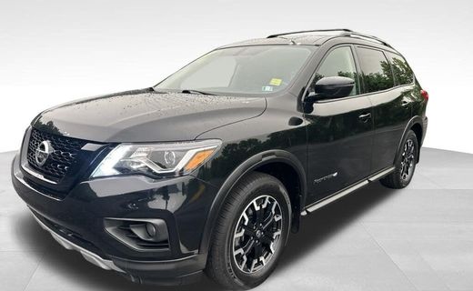 2020 Nissan Pathfinder SV
