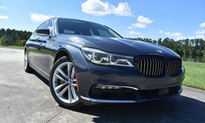 2018 BMW 750I