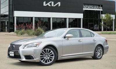 2017 Lexus LS 460