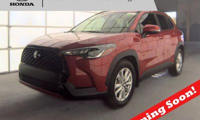 2023 Toyota Corolla Cross LE
