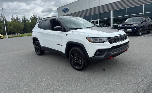 2024 Jeep Compass Trailhawk