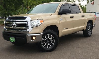 2017 Toyota Tundra SR5 TRD Pro