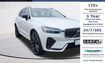 2023 Volvo XC60 Ultimate Dark