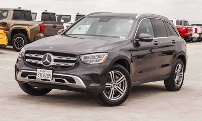 2022 Mercedes-Benz GLC-Class GLC300