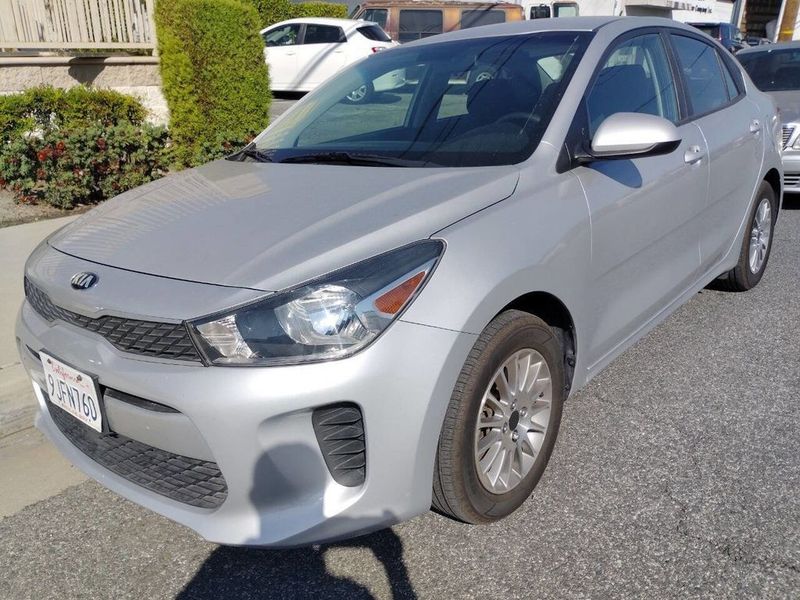2019 Kia RIO — a typically priced live listing