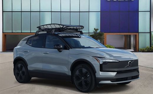 2026 Volvo EX30 CC Ultra
