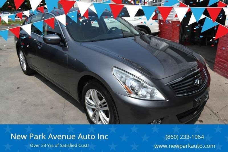 2012 Infiniti G37 — a typically priced live listing