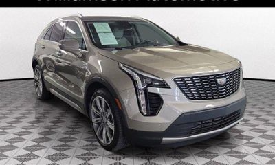 2023 Cadillac XT4 Premium Luxury