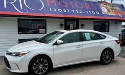 2017 Toyota Avalon XLE Plus Premium