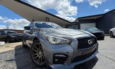2017 Infiniti Q50 Premium