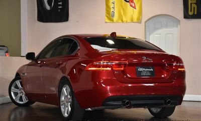 2017 Jaguar XE Premium