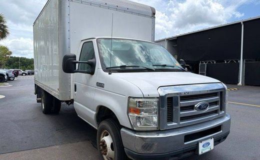 2016 Ford E-Series Chassis E 350