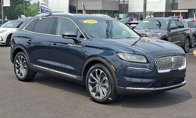 2022 Lincoln Nautilus Reserve