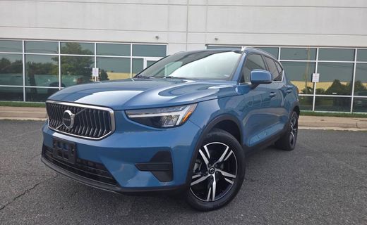 2024 Volvo XC40