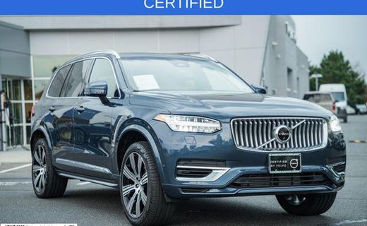 2023 Volvo XC90 Plus Bright