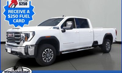 2024 GMC Sierra HD SLE