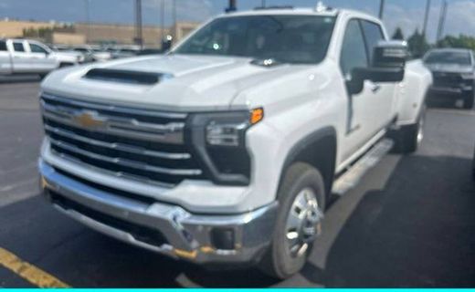 2024 Chevrolet Silverado HD LTZ