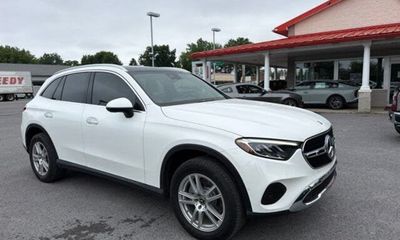 2023 Mercedes-Benz GLC-Class GLC300