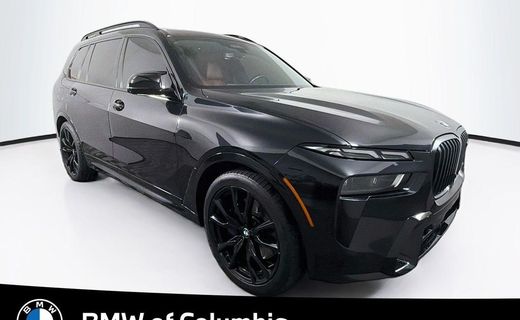 2024 BMW X7 M60i