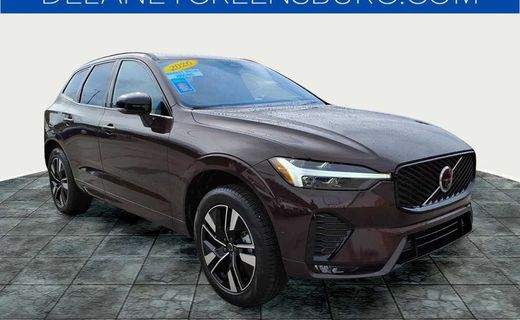 2026 Volvo XC60 Plus Dark