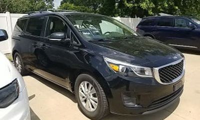 2018 Kia Sedona LX
