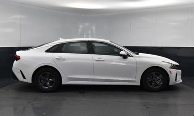 2021 Kia K5 LX