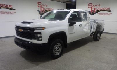 2025 Chevrolet Silverado HD Work Truck