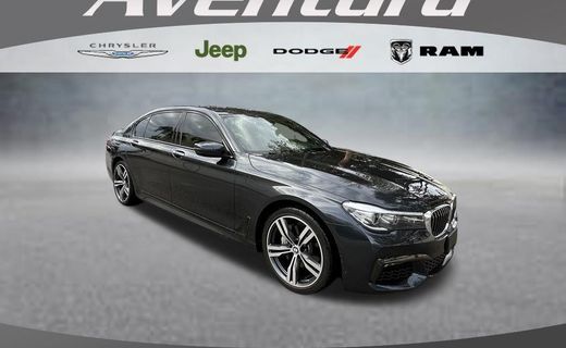 2019 BMW 740i