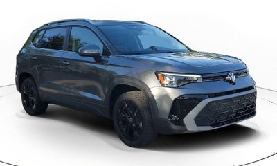 2026 Volkswagen Taos SE