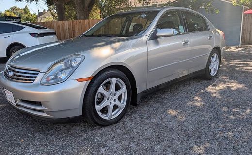 2004 Infiniti G35 Sedan
