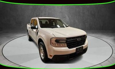 2024 Ford Maverick XL