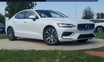 2022 Volvo S60 Inscription