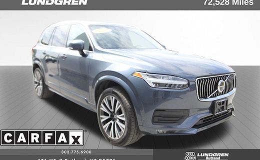2022 Volvo XC90 Momentum